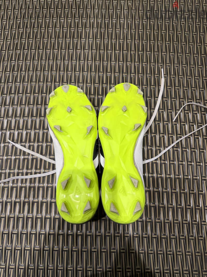 جزمة adidas 3