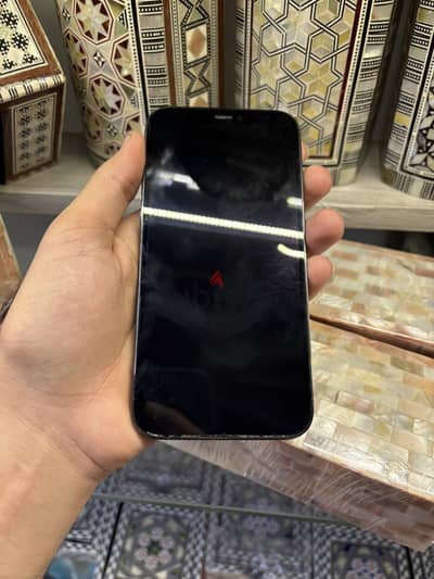 آبل - آيفون 12 برو