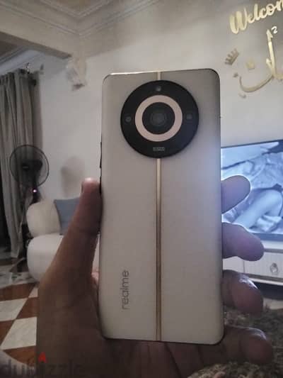 ريلمى 11 برو