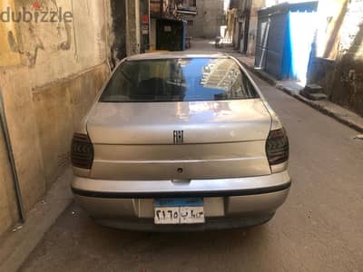 فيات سيينا 2001
