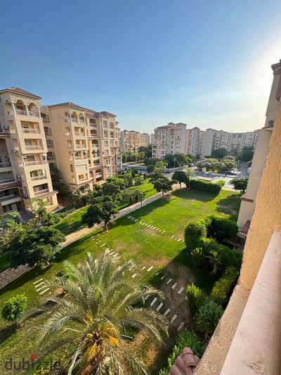 At the lowest price of an apartment model 200 in my city B1