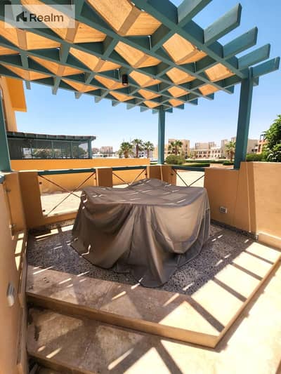 Ground upgraded apartment in New Marina