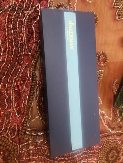 Waterman pen  قلم مع المحبره الخاصة به