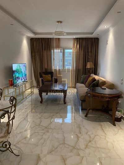 شقة مفروش 2 نوم ايجار ماونتن فيو هايد بارك التجمع Apartment rent Mountain View Hyde Park MVHP