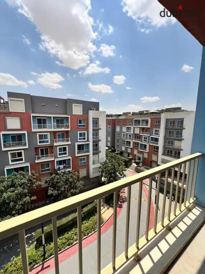Ready-to-move fully finished apartment with furniture ACs & kitchen Viewing available now in a prime location in New Cairo