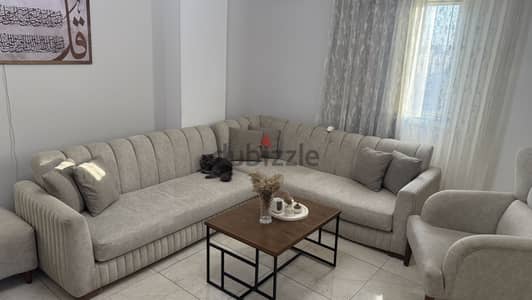 ركنة + كرسي + بوف + تربيزة