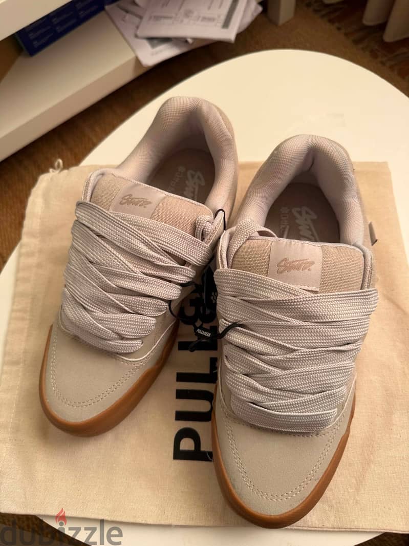 PULL & BEAR 1