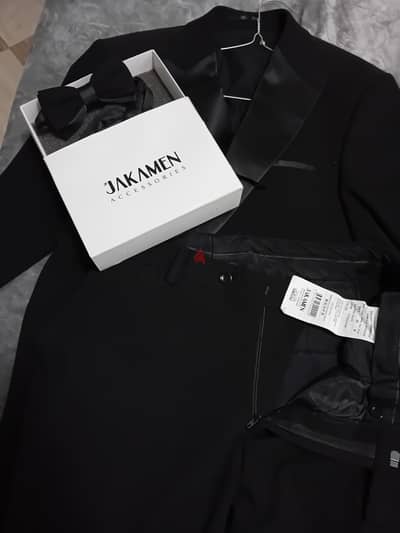 jakamen suit