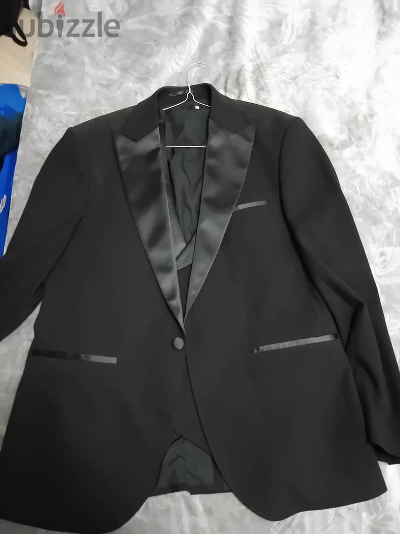 jakamen suit 1