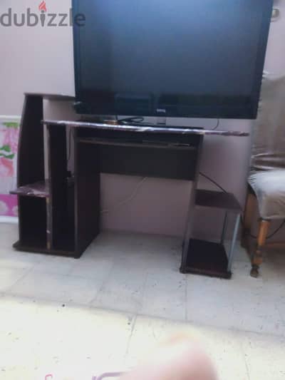 ترابيزه بحاله جيده