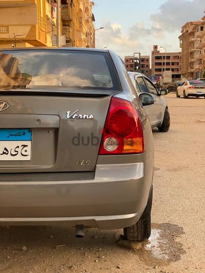 هيونداي فيرنا 2012