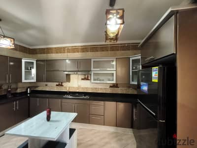 Opportunity for sale and investment in Rehab 2, Apartment 224m, fully finished special construction, elevator, distinguished location, and at a great price next to Avenue Mall