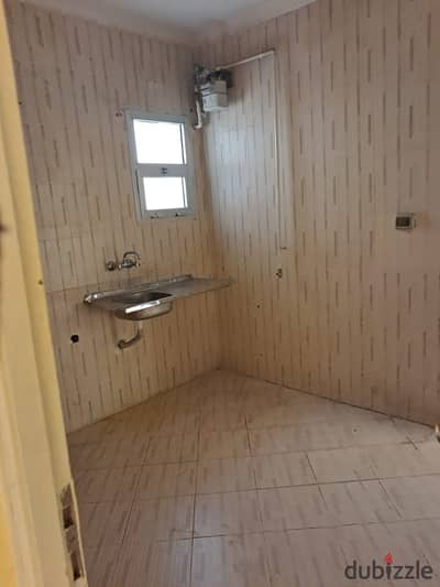An Apartment for sale in Rehab city 208m 2nd floor with an excellent price for quick Settlement