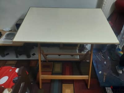 ترابيزه رسم هندسي