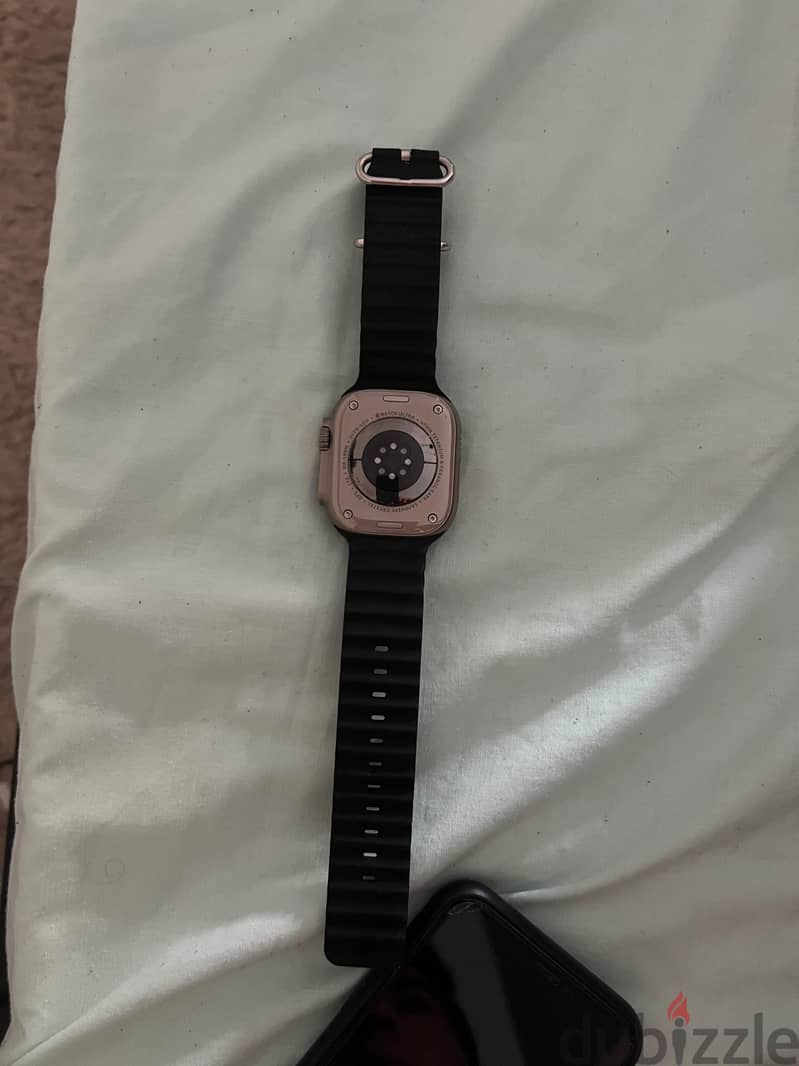 Apple watch ultra (49m) Titanium black / grey 4