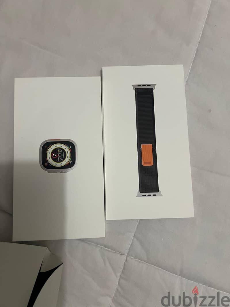 Apple watch ultra (49m) Titanium black / grey 5