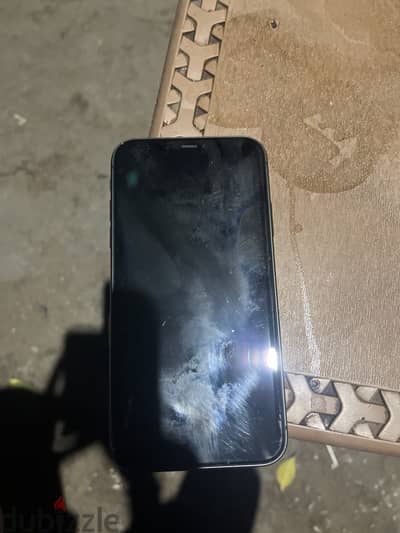 Apple - iPhone 11