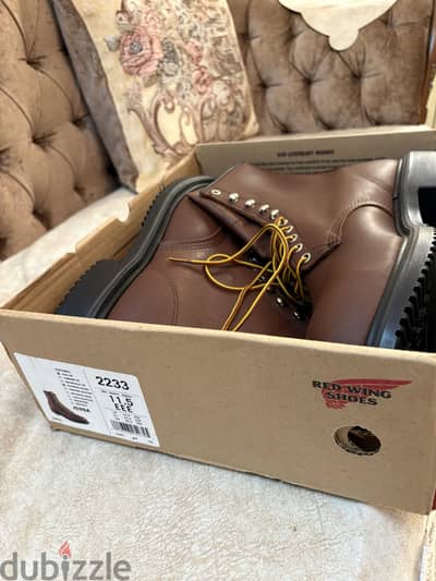 Redwing safety shoes