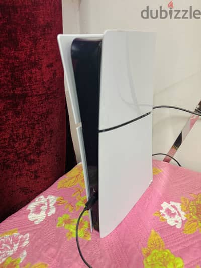 Playstaion 5 slim 1 tb