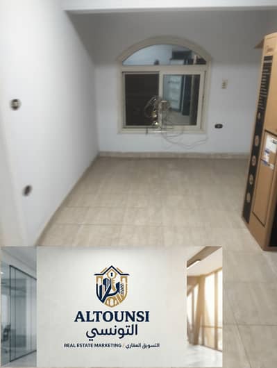Apartment for sale, super-luxury finishing in Hadiqat al-Qubbah