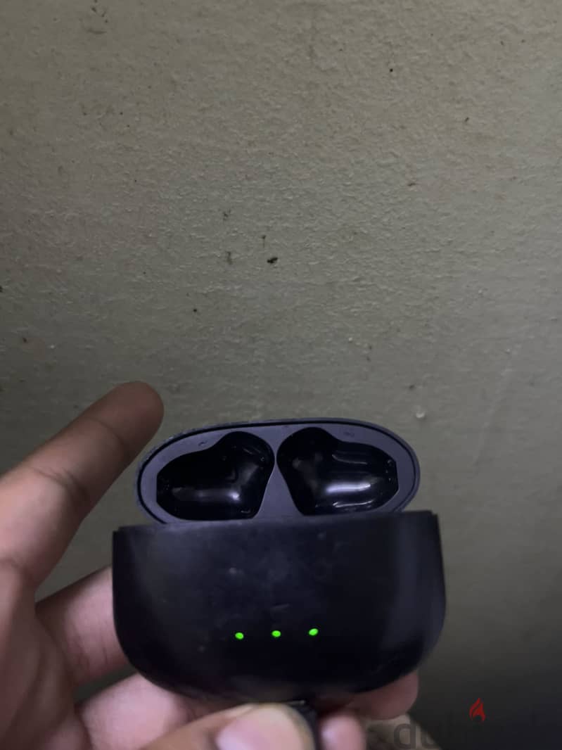 Oraimo 3c freepods case 3
