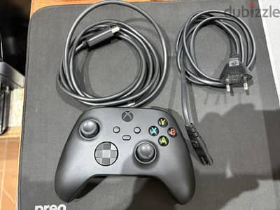 Xbox Series S 1TB Carbon Black – كسر زيرو Like New | التجمع الأول