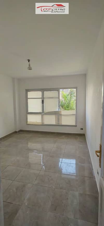 Apartment law empty for rent in my city area165 meters B10