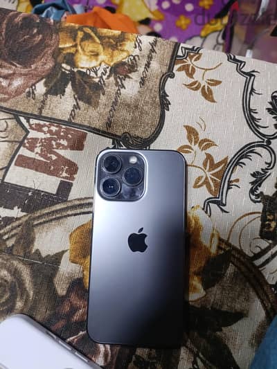 آبل - آيفون 13 برو