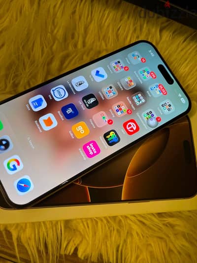 ايفون 16 برو ماكس خطين Za