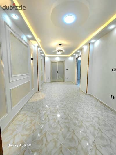شقه في اسكندرية العجمي شاطئ النخيل بجوار شارع الرئيسي تشطيب التـــــــــــرا لوكس