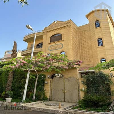 Spacious Villa for Sale in New Cairo | 6 Apartments + Basement | 553 sqm