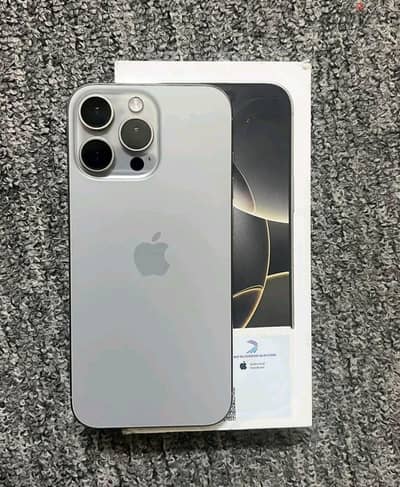 Apple - iPhone 16 Pro Max