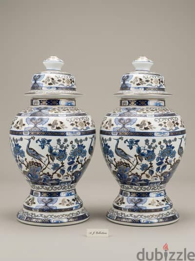 pair of vases antique