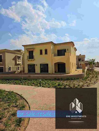 At an incredible price, a middle townhouse (resale) in City gate (avan) by Qatari Diar - prime location - next to Mivida and Hyde Park
