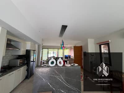 Twin house in a prime location - Direct Lagoon, equipped with air conditioners and a kitchen, for sale in Blanca, fully finished