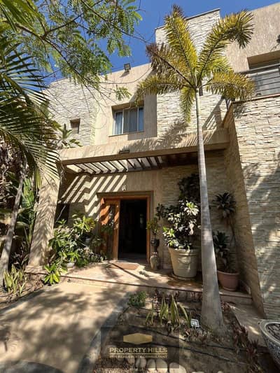 Last villa finished immediately with an internal elevator in Sakan Compound, living on the way to Mall of Egypt