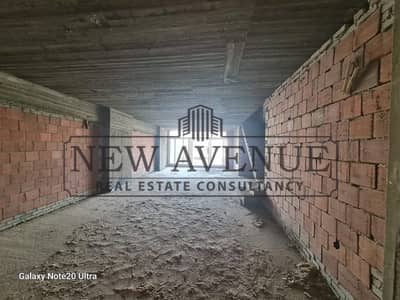 I Villa Ground with Garden For Sale in Mountain View I City New Cairo Prime location View club and Club membership Ready To Move and Parking