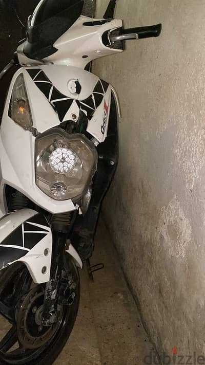 SYM orbit 1 scooter
