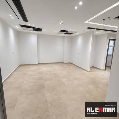 114 sqm administrative office for rent next to Zayed Dunes Compound; includes air conditioning.