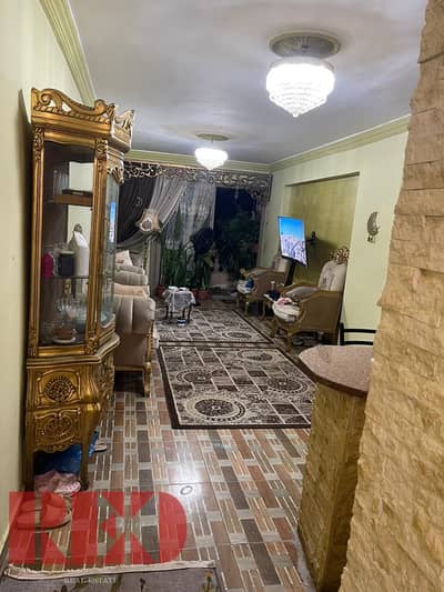 Apartment for Sale in Cleopatra, 150 sqm, 4th Row from Sea, Side Sea View, 3 Bedrooms, Reception,  1 Bath, Kitchen, 15th Floor, 2 Elevators, EGP 4.5M