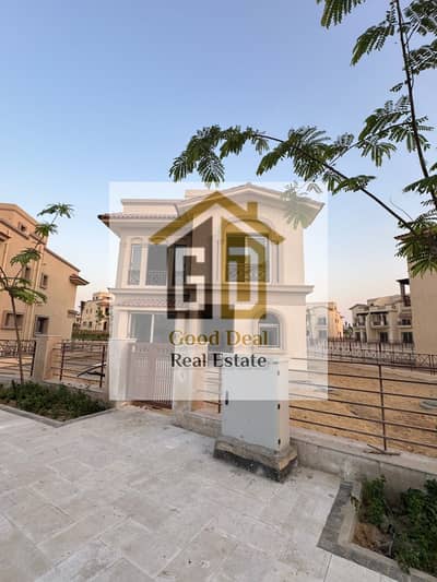 Semi-finished standalone villa (579 sqm) in Madinaty.
