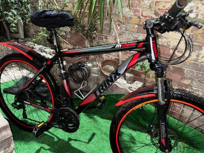 عجلة trinx m126للبيع