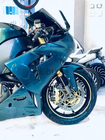 Kawasaki zx10r 2005