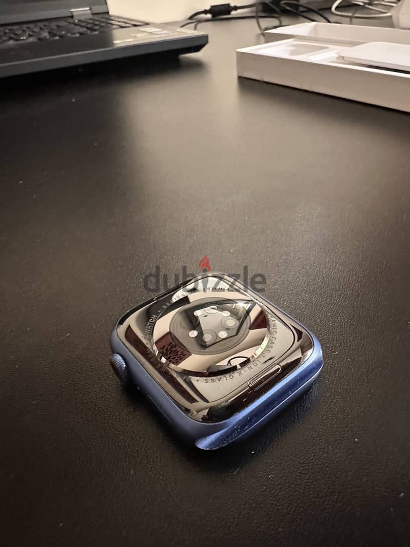 Apple Watch series 7 45mm 8
