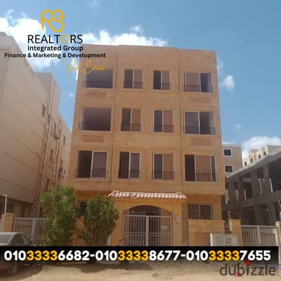 عمارة 1550 م للبيع أو للإيجار بالكامل في التوسعات الشمالية