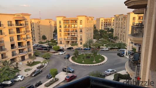 131 sq m apartment for rent in Al Rehab (new law) | Phase 8 | 5th floor | 3 bedrooms, 2 bathrooms | High-end finishing | 4 air conditioners and a kitchen | Steps from the Eastern Market | 30,000