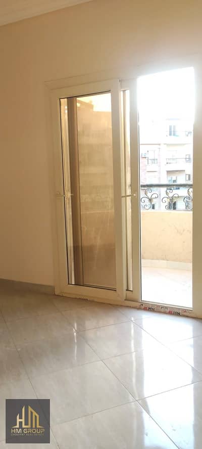 Apartment for rent right near Arbella Mall, in West Arbella, one of the upscale and sought-after residential areas, with easy access to main roads, se