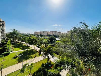 A fantastic apartment for sale 165m repeated floor not damaged at all immediate delivery the pictures are real at a location that will not be repeated an opportunity