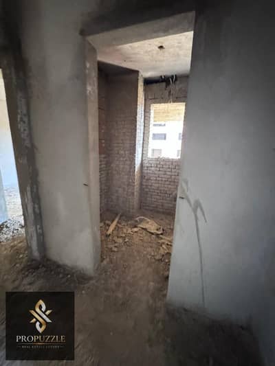 *165 SQM Apartment for Sale in Jayd Compound | Prime Location Directly Opposite Redim Mall**