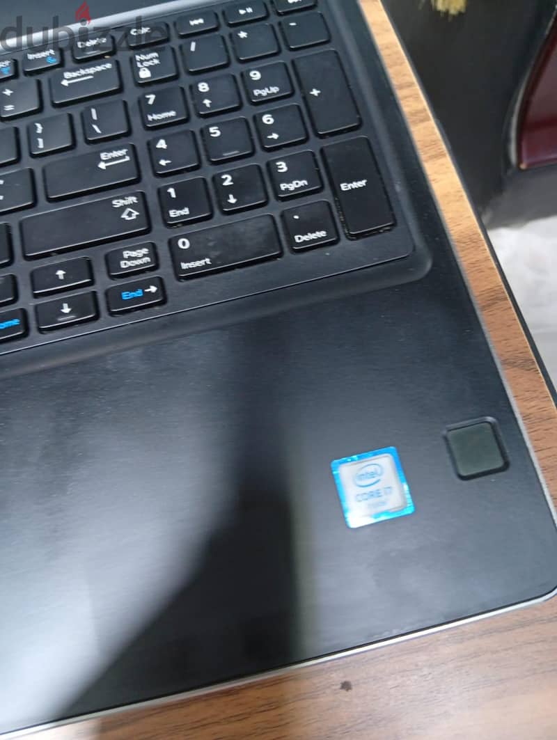 Dell precision 7520 3
